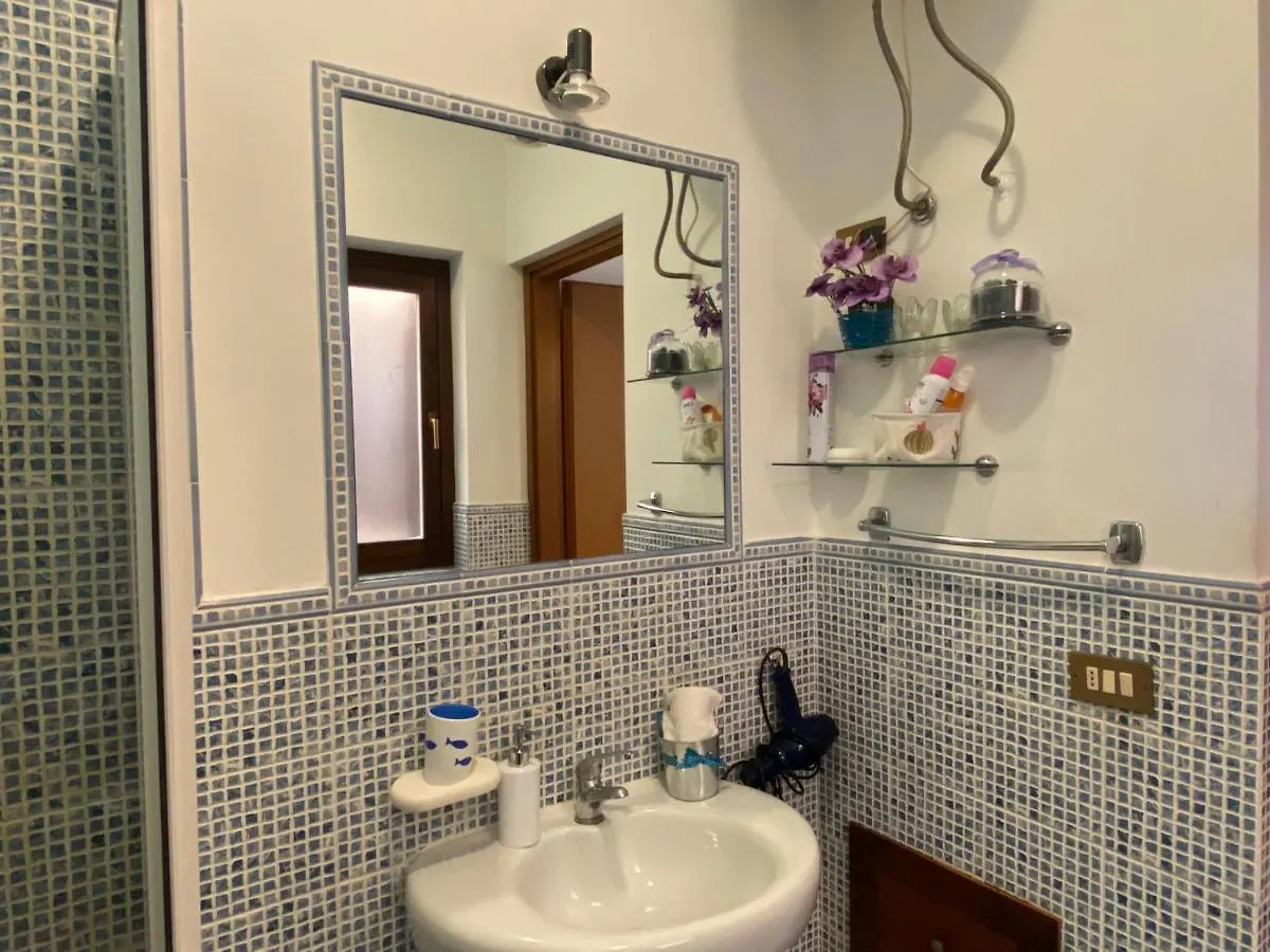 Casetta Al Mercato Vucciria Palermo Apartment