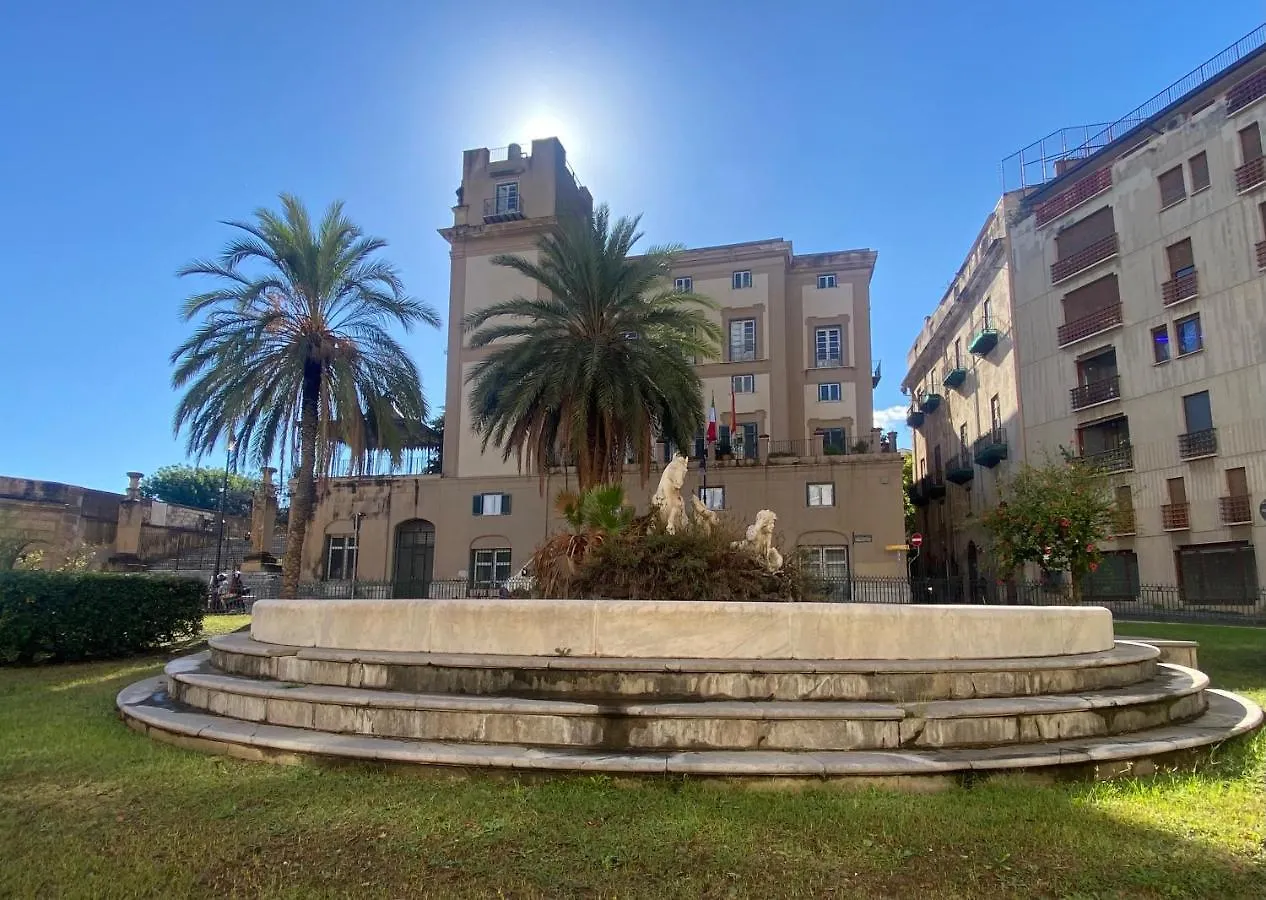 Casetta Al Mercato Vucciria Palermo Apartment